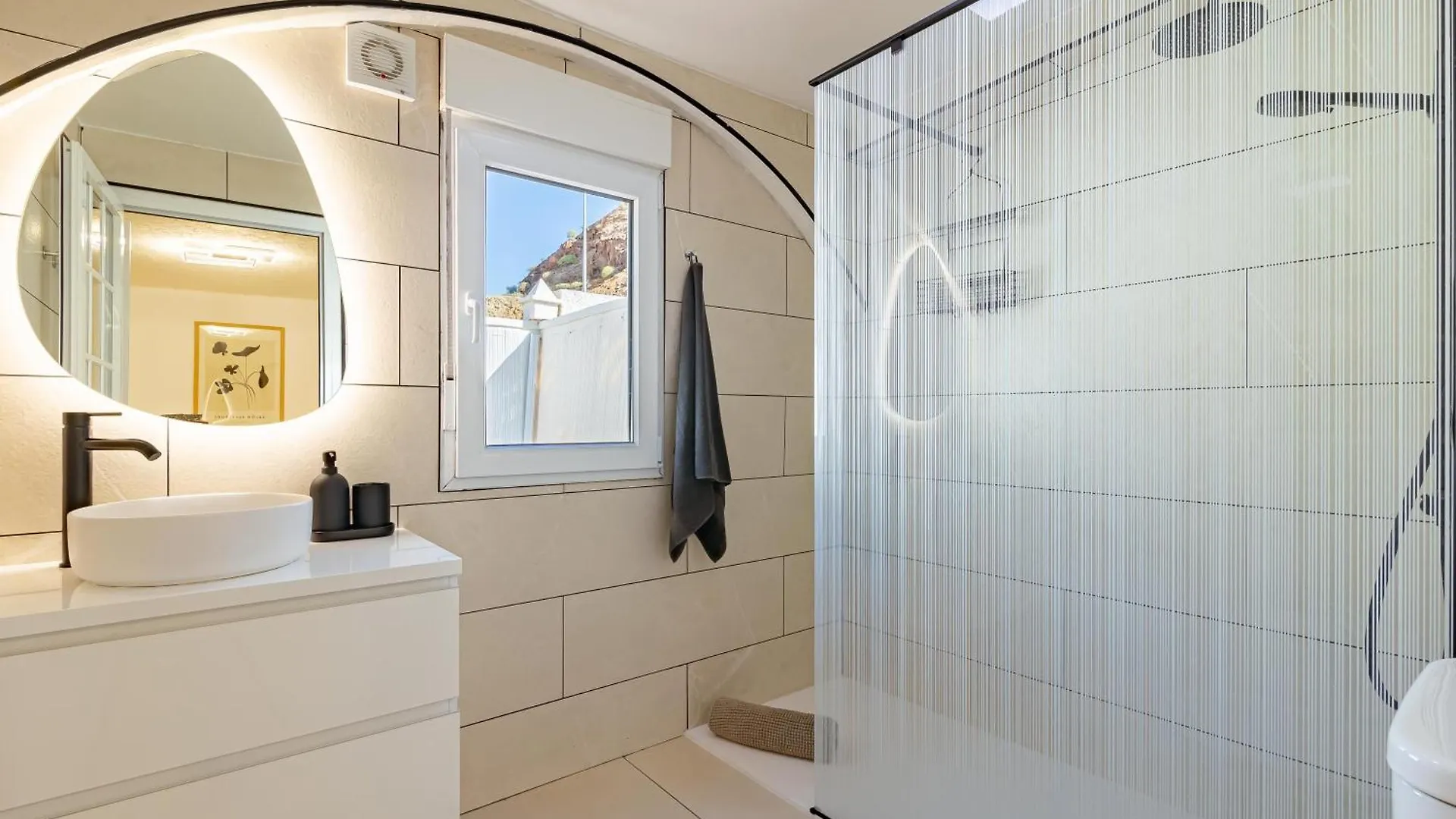 Canarian Holiday Home - Casa Feliz Mogán 0*,