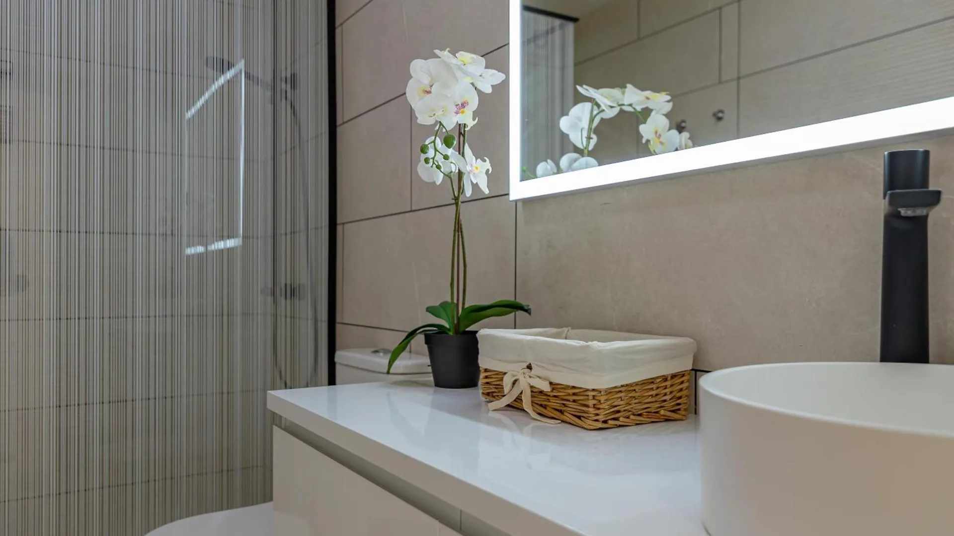 Villa Canarian Holiday Home - Casa Feliz Mogan